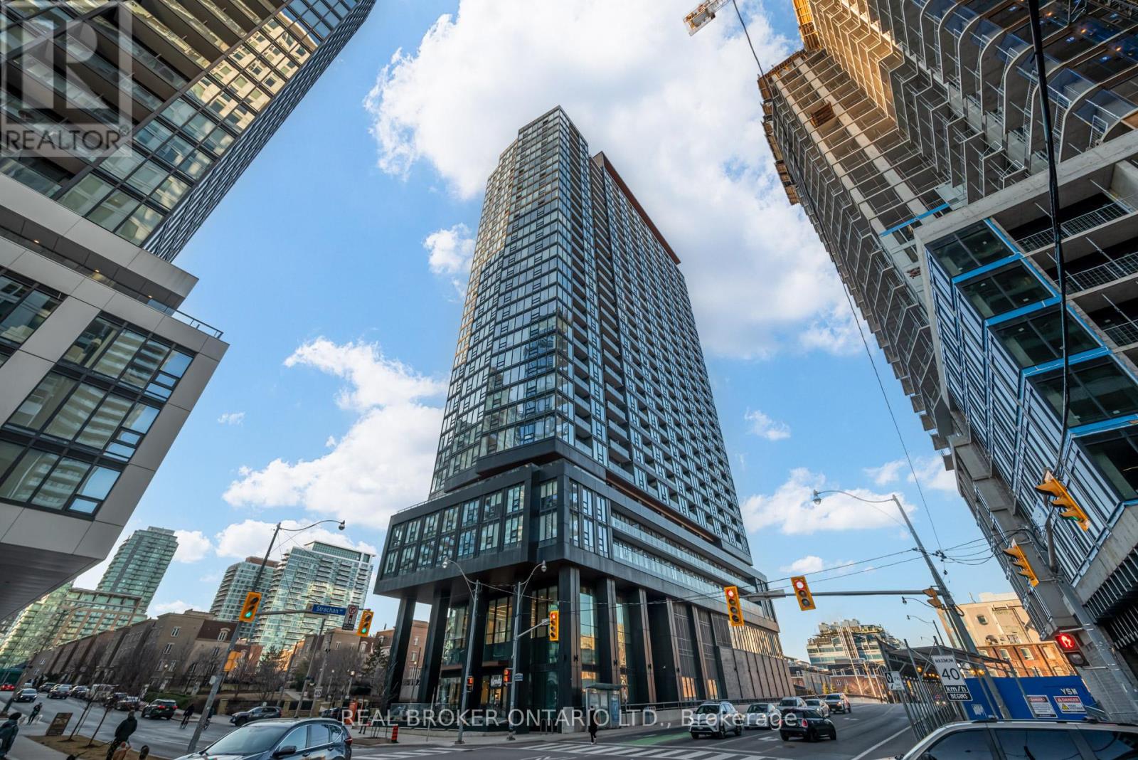 Ph21 - 19 Western Battery Road, Toronto, Ontario  M6K 3S4 - Photo 3 - C12724814