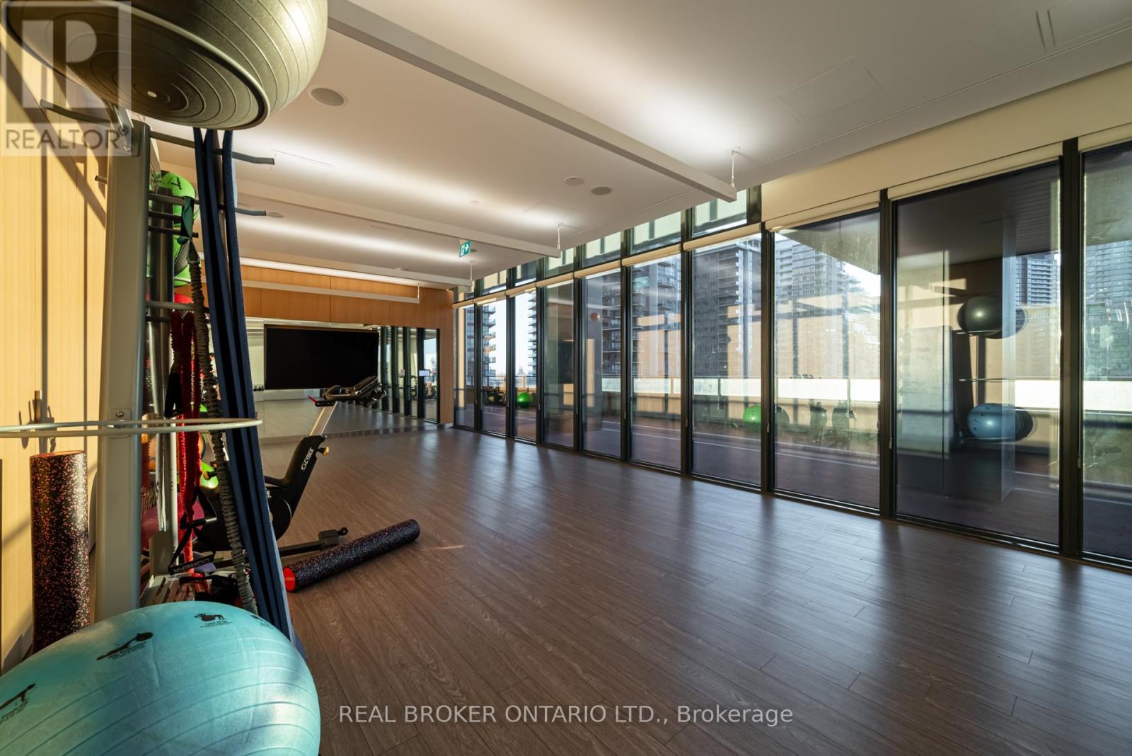 Ph21 - 19 Western Battery Road, Toronto, Ontario  M6K 3S4 - Photo 40 - C12724814