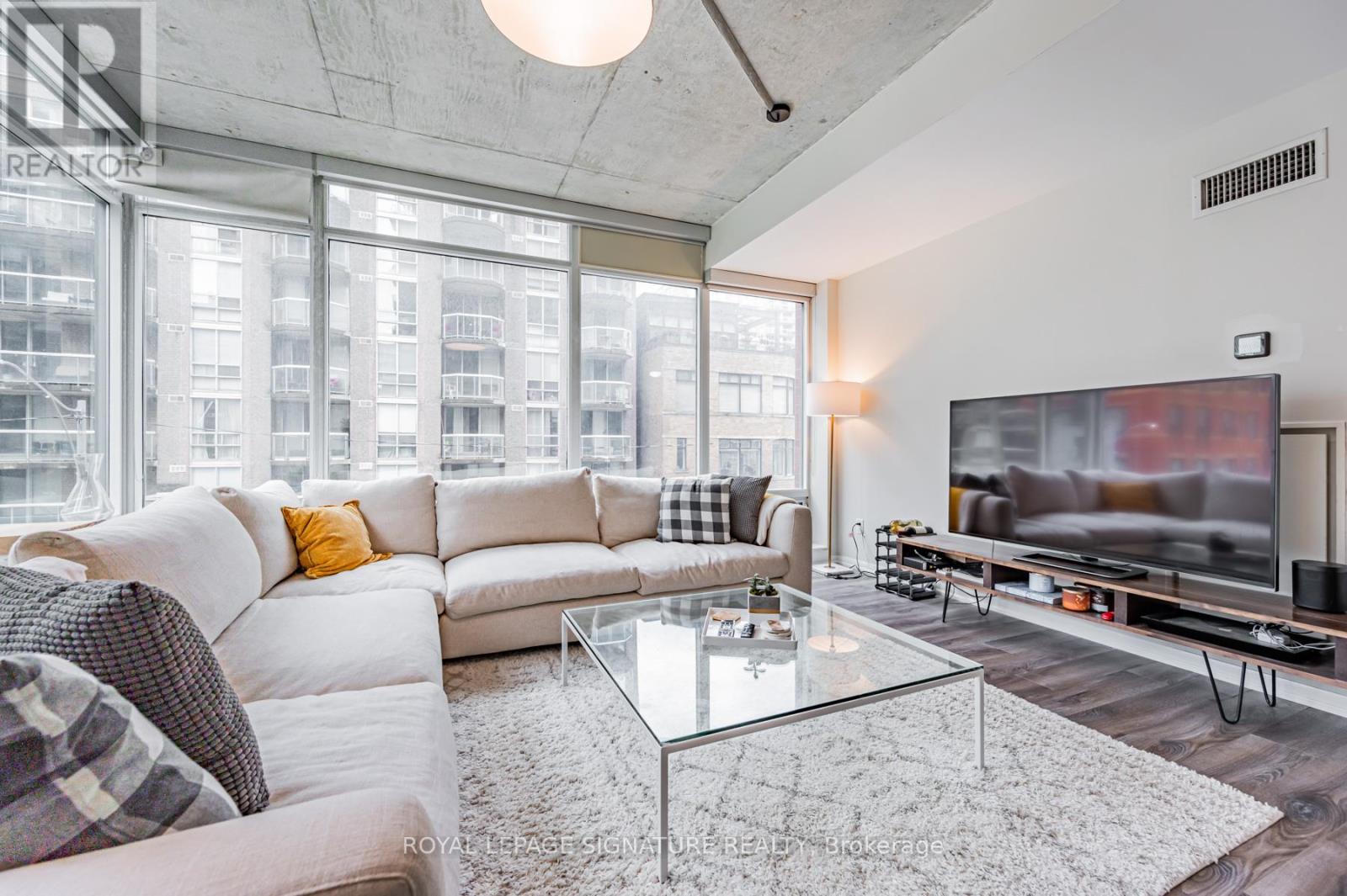 308 - 333 Adelaide Street E, Toronto, Ontario  M5A 1N3 - Photo 4 - C12724850