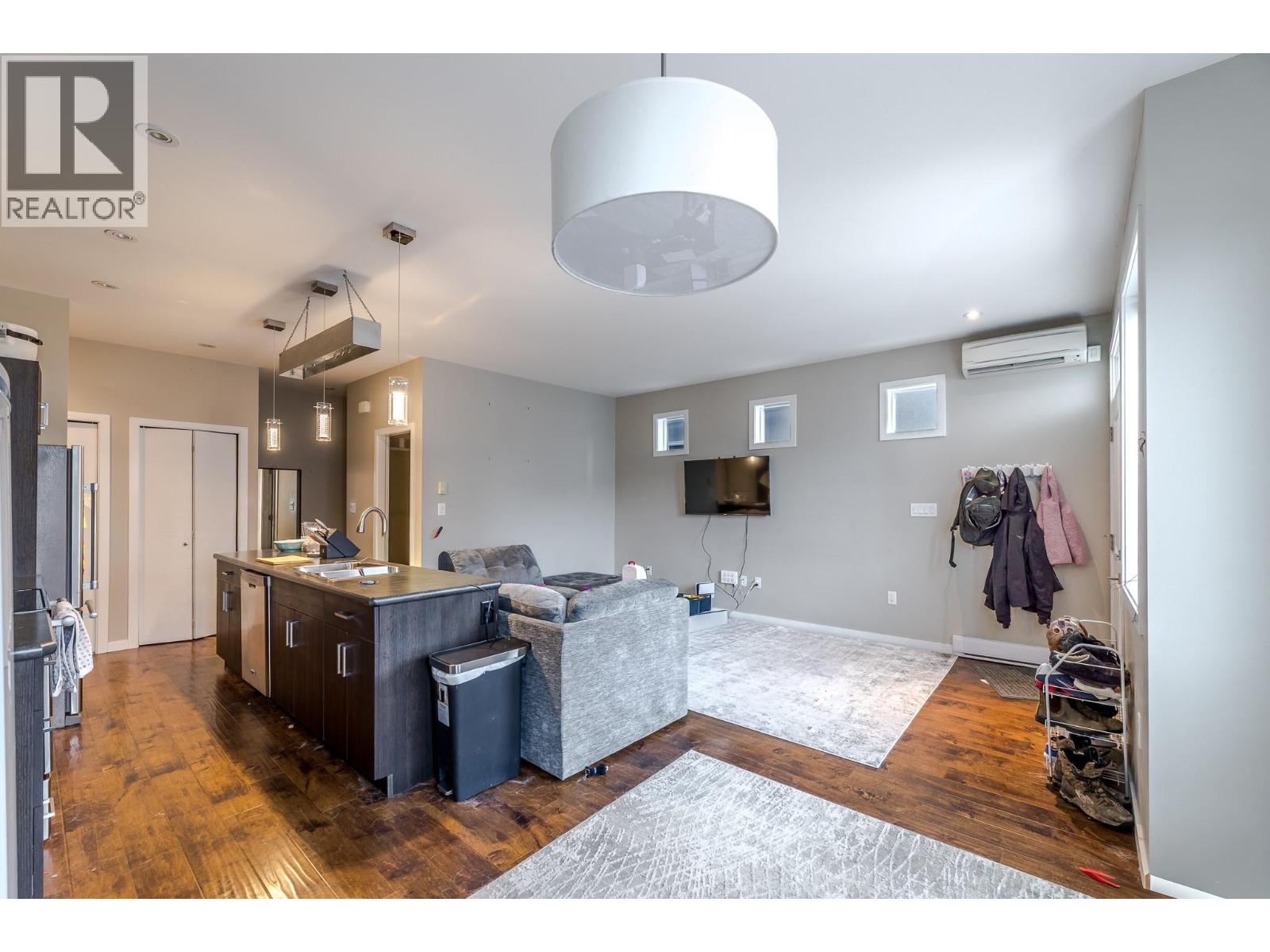 632 Burns Street Unit# 101, Penticton, British Columbia  V2A 4X3 - Photo 5 - 10373678