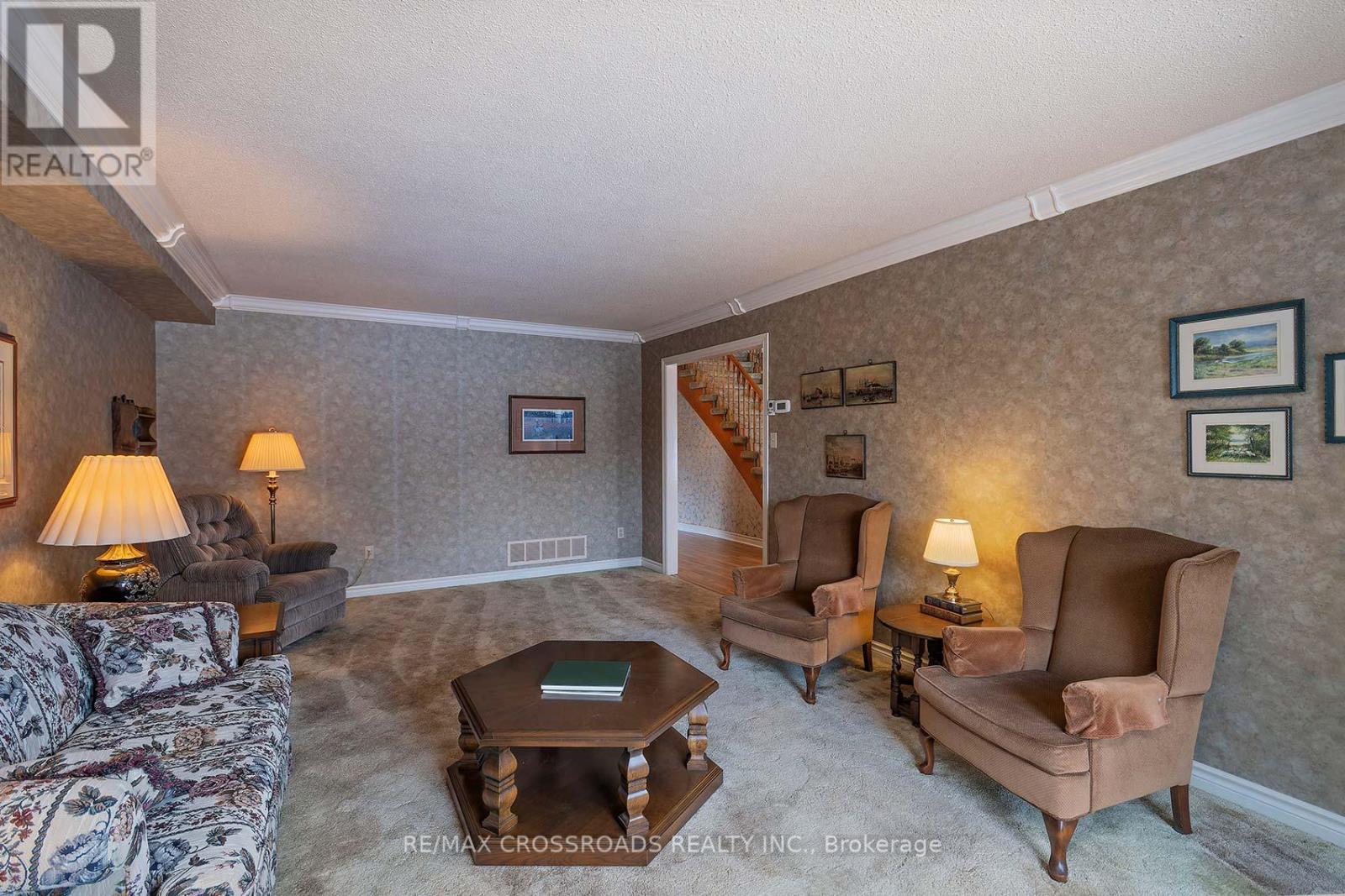 11 Sayor Drive, Ajax, Ontario  L1T 3K2 - Photo 15 - E12724776