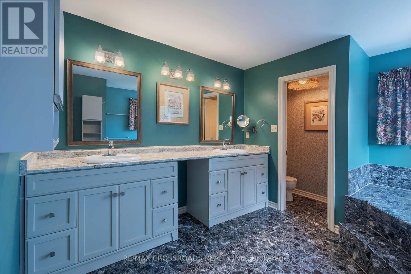 11 Sayor Drive, Ajax, Ontario  L1T 3K2 - Photo 24 - E12724776