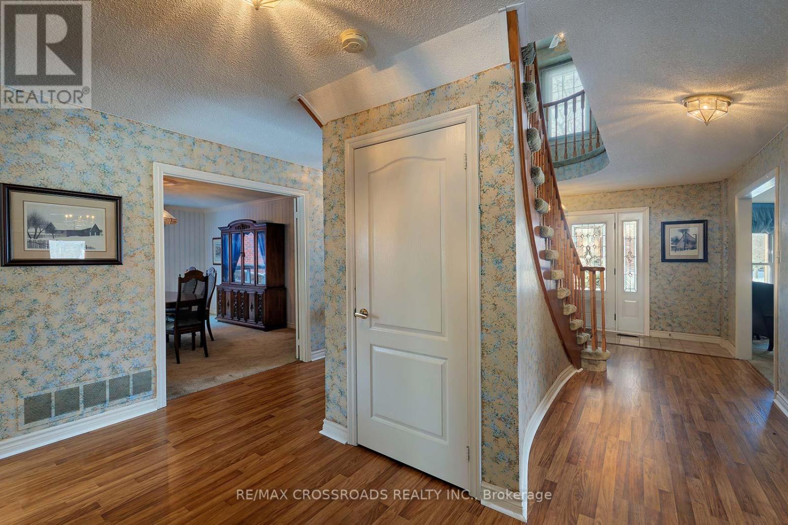 11 Sayor Drive, Ajax, Ontario  L1T 3K2 - Photo 37 - E12724776