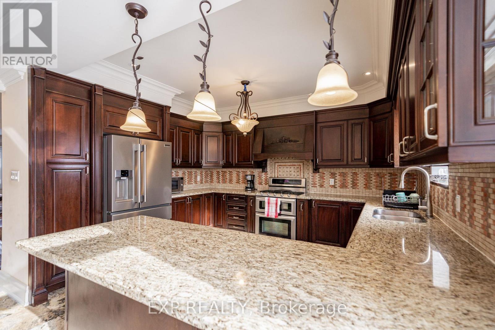 11 Bellvare Crescent, Toronto, Ontario  M1R 2M8 - Photo 12 - E12724800