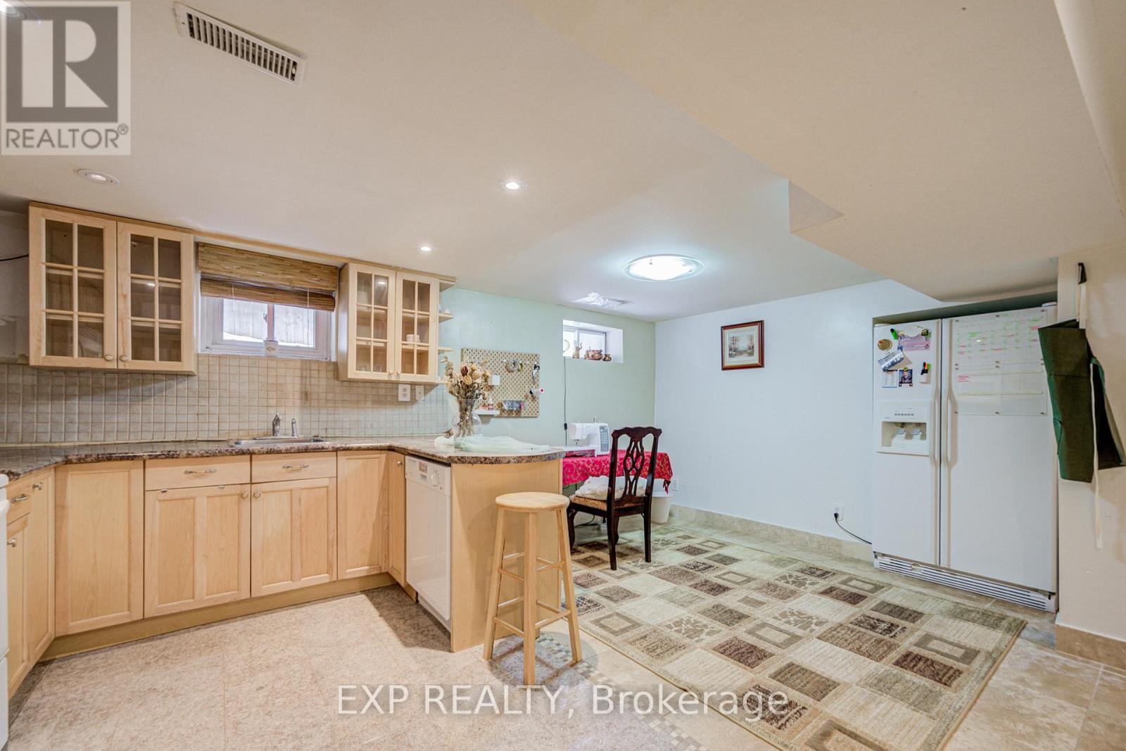 11 Bellvare Crescent, Toronto, Ontario  M1R 2M8 - Photo 41 - E12724800