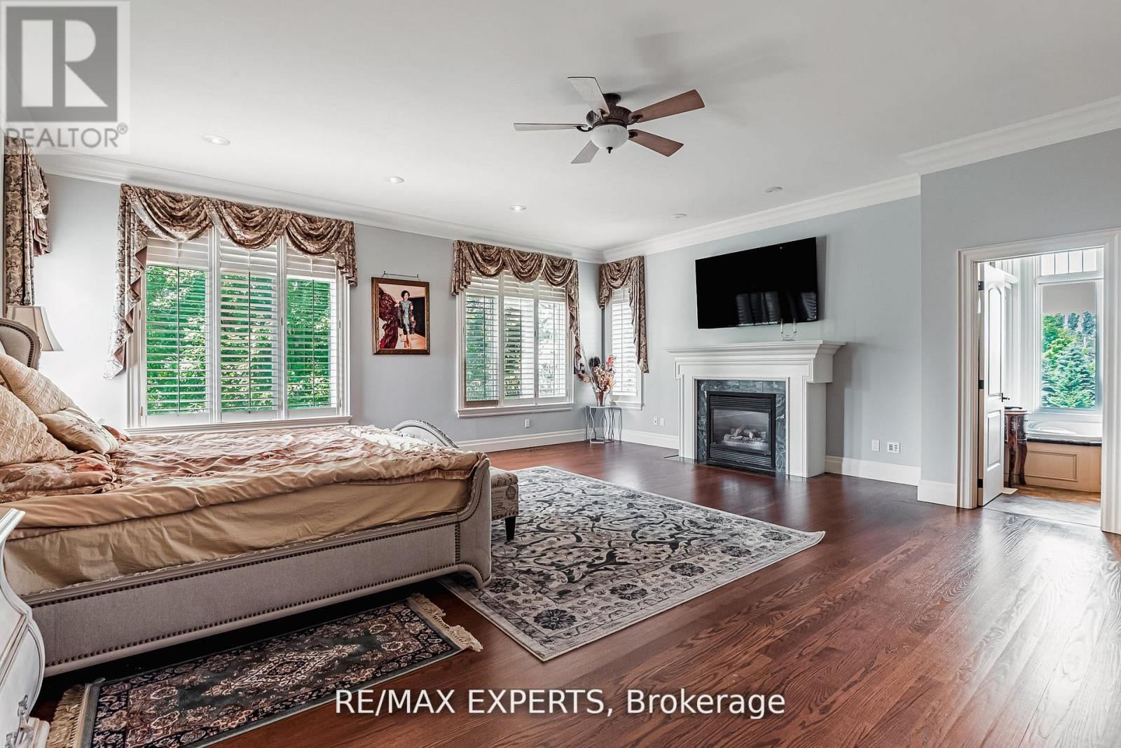 8 Alm Court, Aurora, Ontario  L4G 6W7 - Photo 19 - N12724686