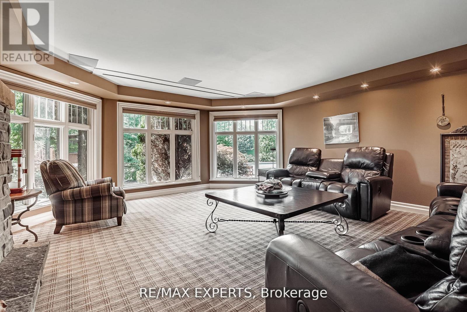 8 Alm Court, Aurora, Ontario  L4G 6W7 - Photo 30 - N12724686