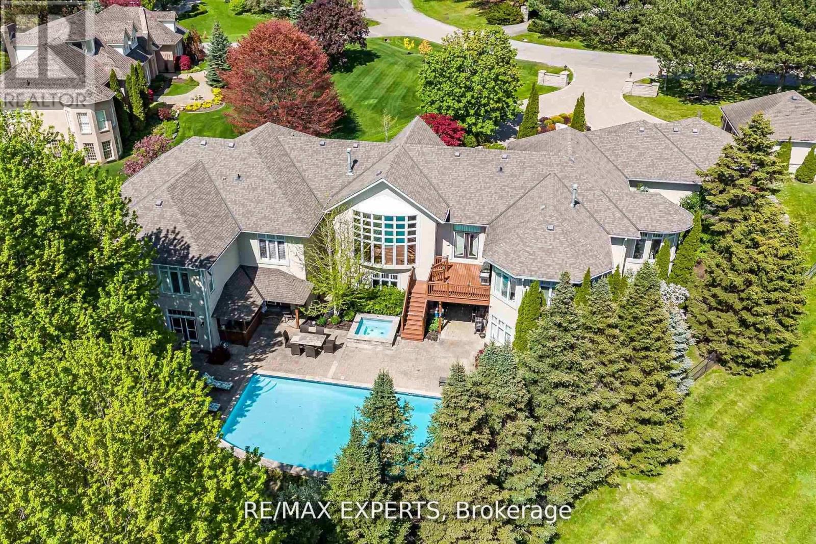 8 Alm Court, Aurora, Ontario  L4G 6W7 - Photo 42 - N12724686