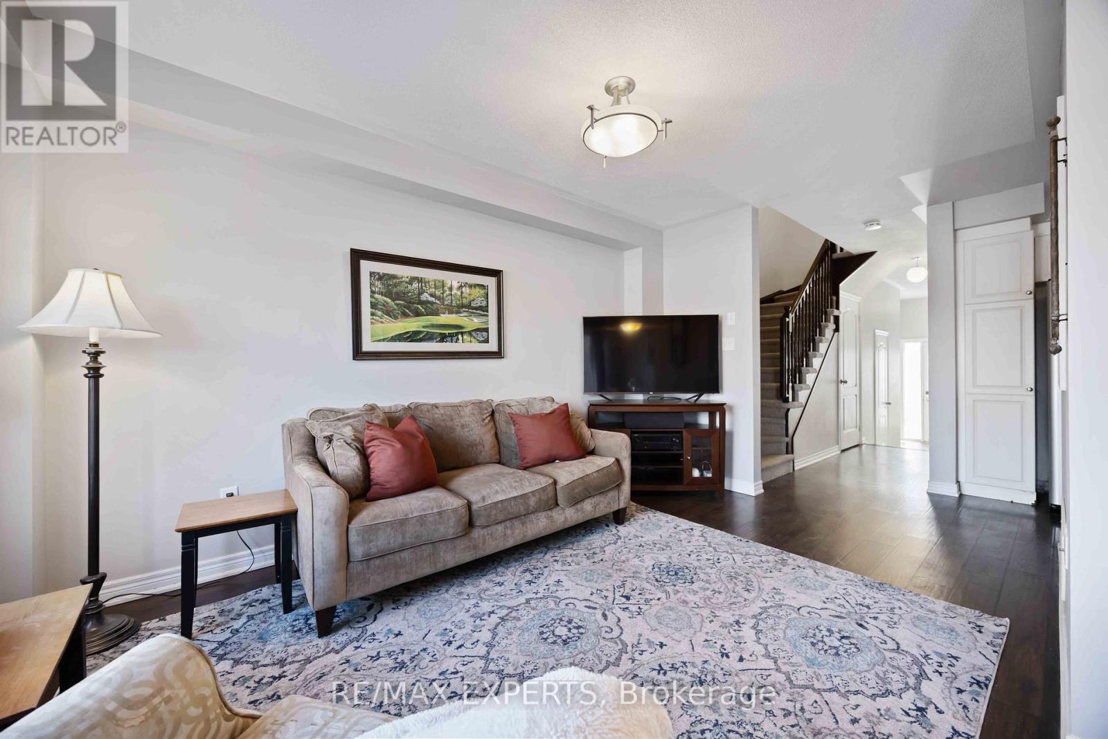 5 Lodestone Lane, Whitchurch-Stouffville, Ontario  L4A 0W6 - Photo 11 - N12724820