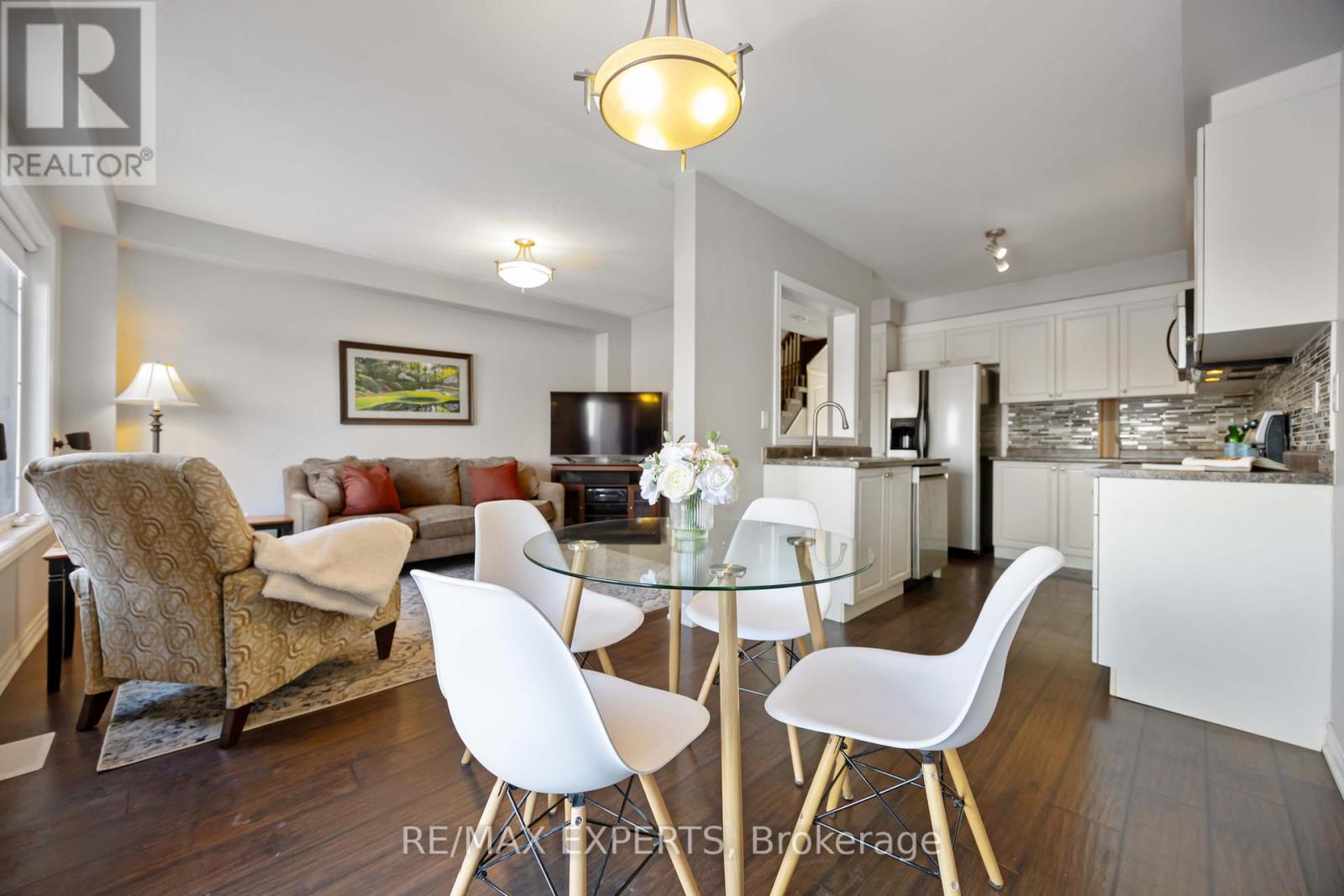 5 Lodestone Lane, Whitchurch-Stouffville, Ontario  L4A 0W6 - Photo 18 - N12724820