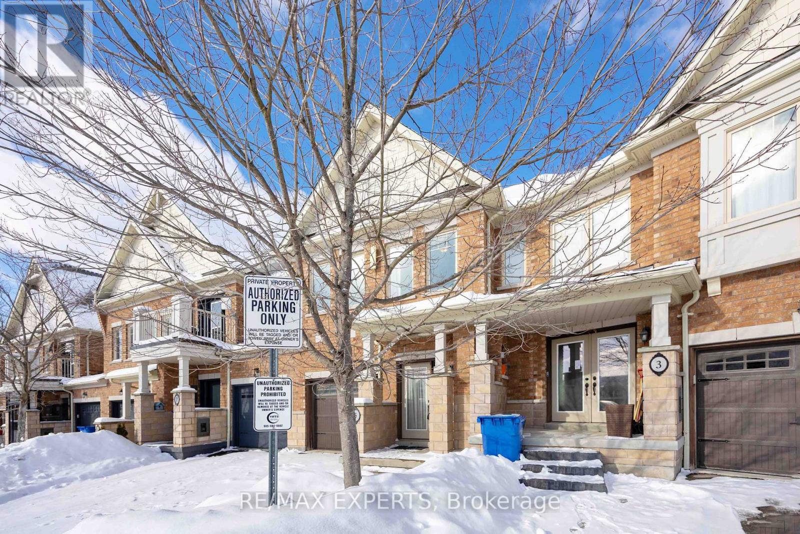 5 Lodestone Lane, Whitchurch-Stouffville, Ontario  L4A 0W6 - Photo 2 - N12724820