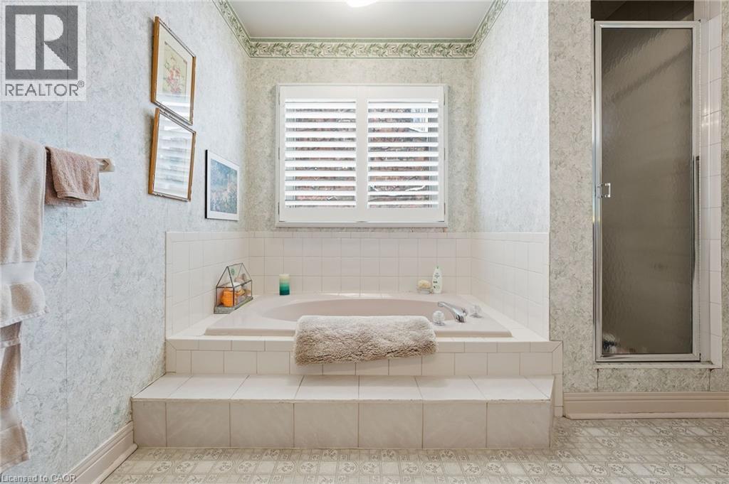 2320 Homer Drive, Burlington, Ontario  L7P 4V4 - Photo 25 - 40800592