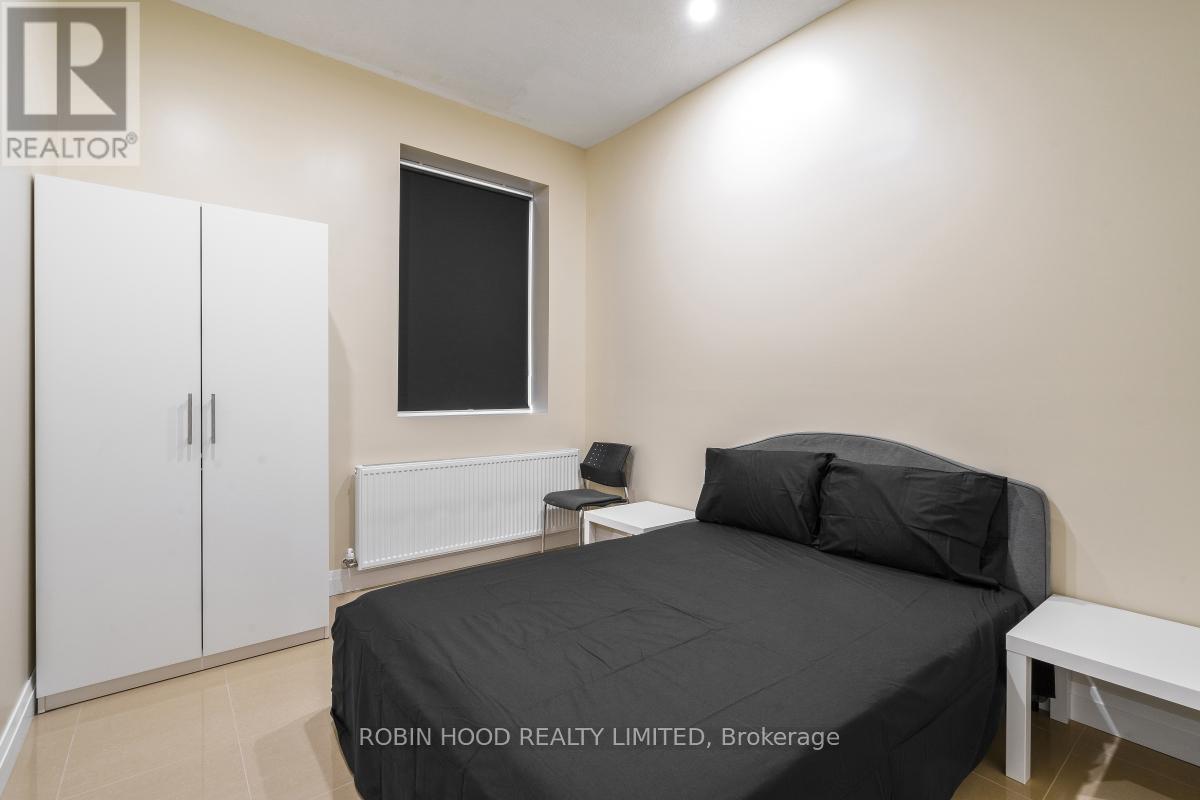 Unit 7 - 3753 Lake Shore Boulevard W, Toronto, Ontario  M8W 1P9 - Photo 6 - W12724698