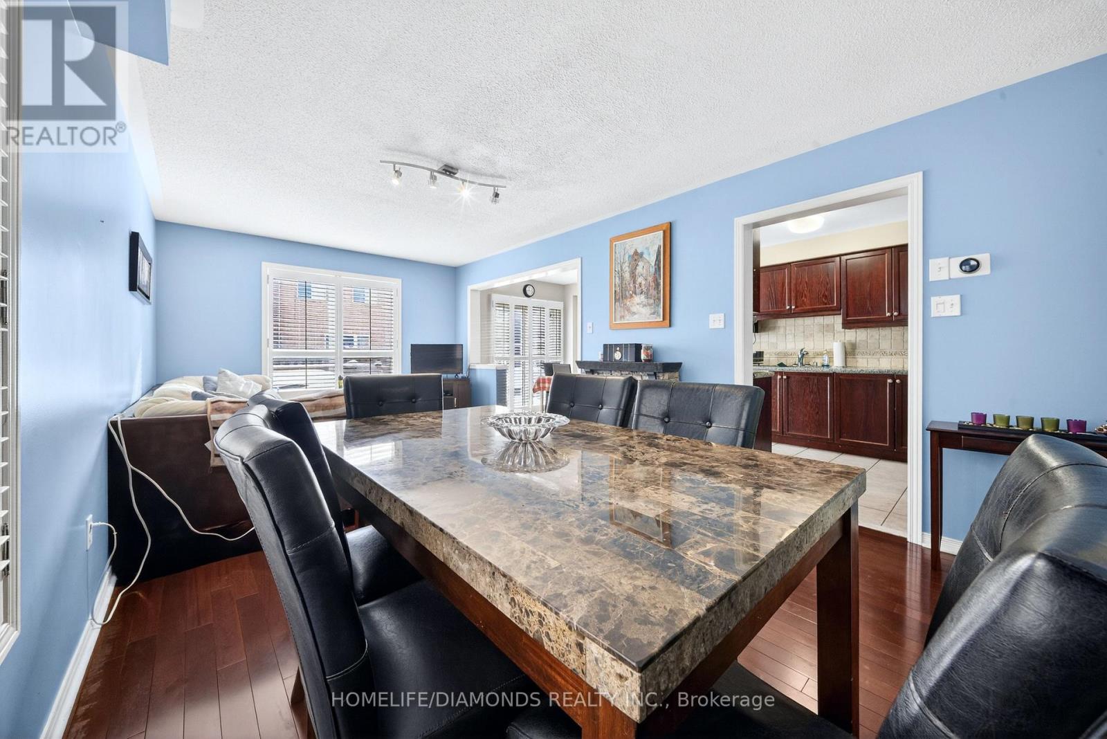 36 Pauline Crescent, Brampton, Ontario  L7A 2V6 - Photo 11 - W12724704