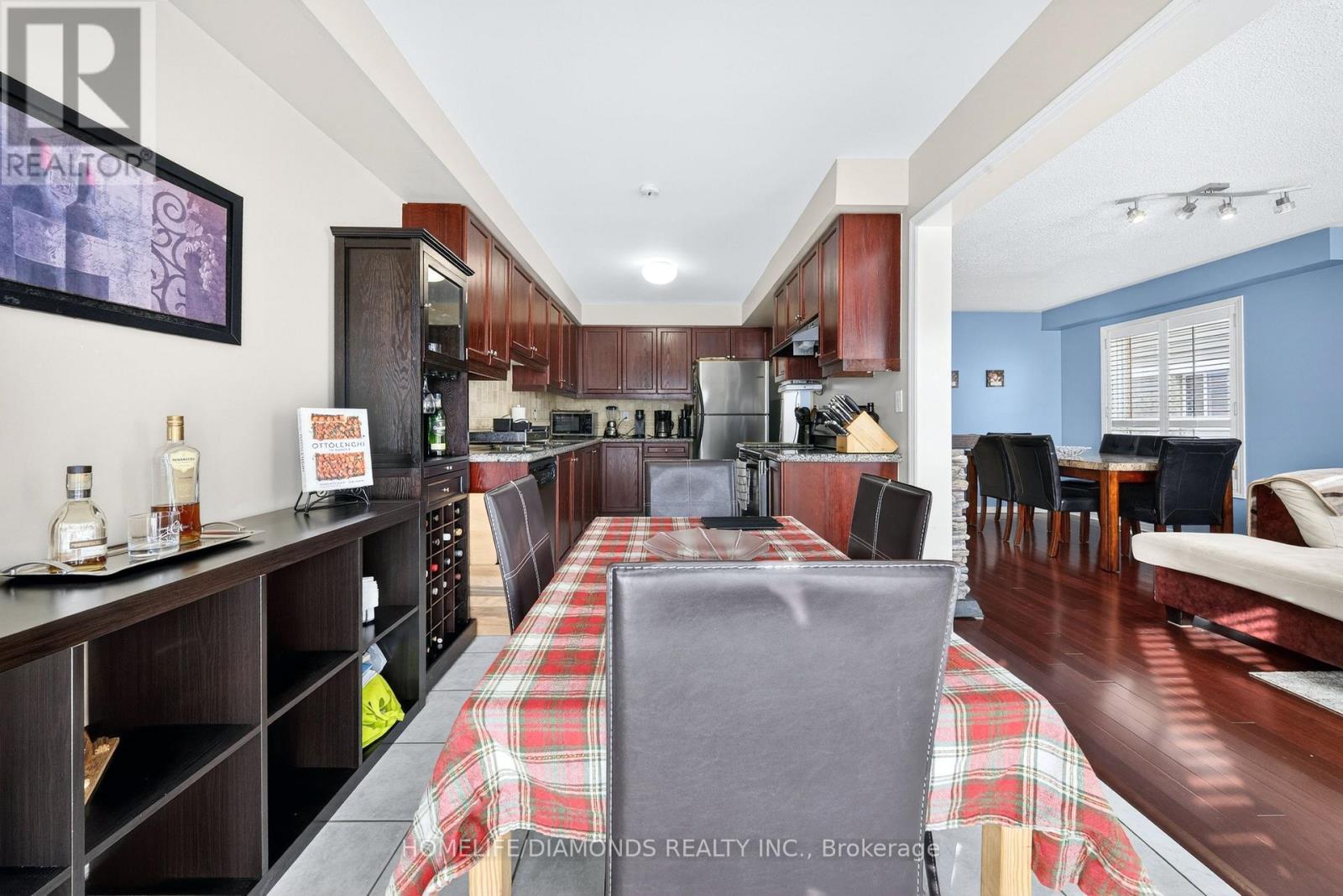 36 Pauline Crescent, Brampton, Ontario  L7A 2V6 - Photo 13 - W12724704