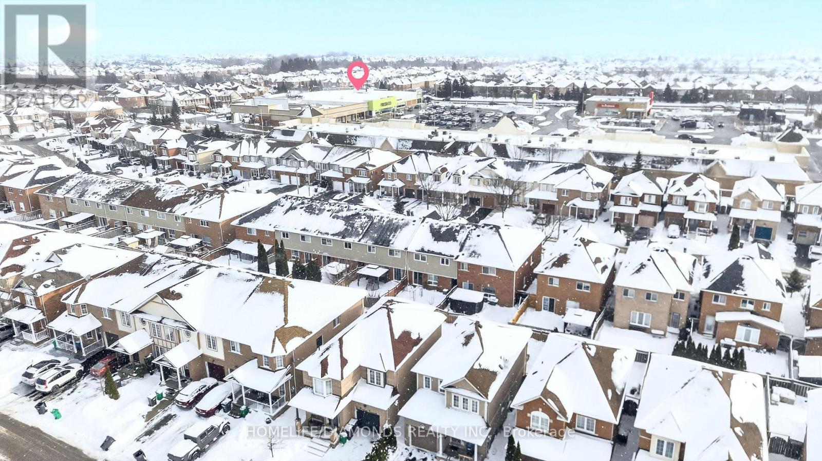 36 Pauline Crescent, Brampton, Ontario  L7A 2V6 - Photo 3 - W12724704