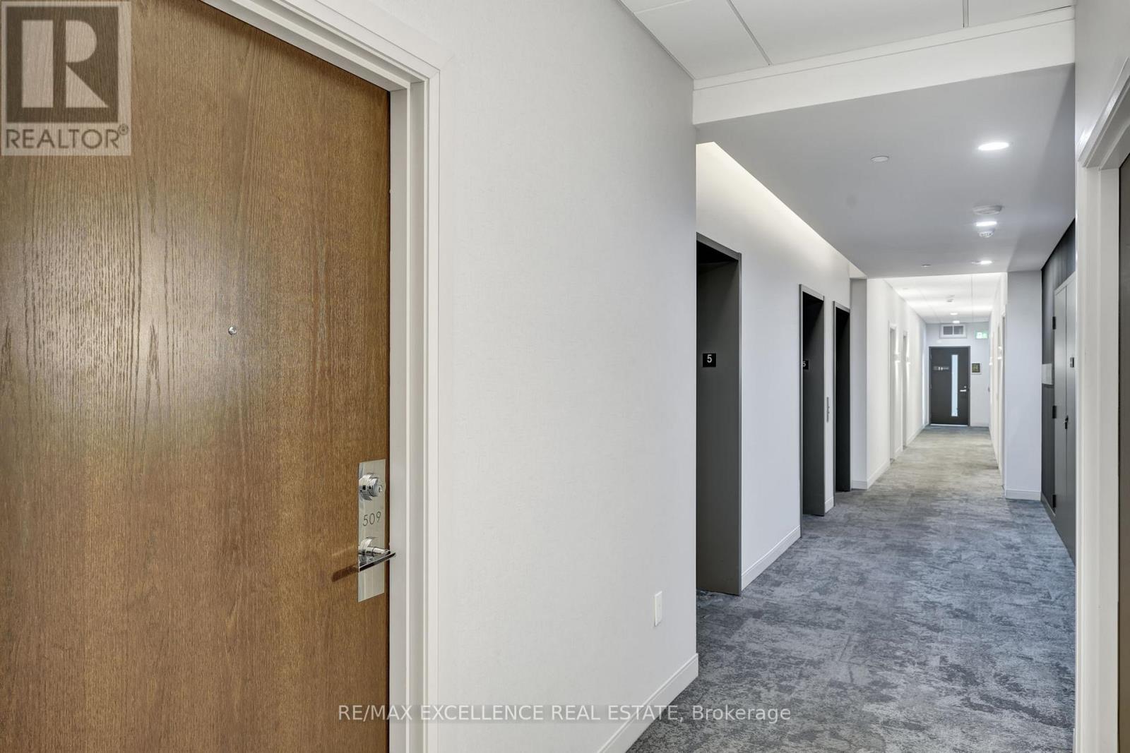 509 - 2560 Eglinton Avenue W, Mississauga, Ontario  L5M 0Y3 - Photo 4 - W12724720