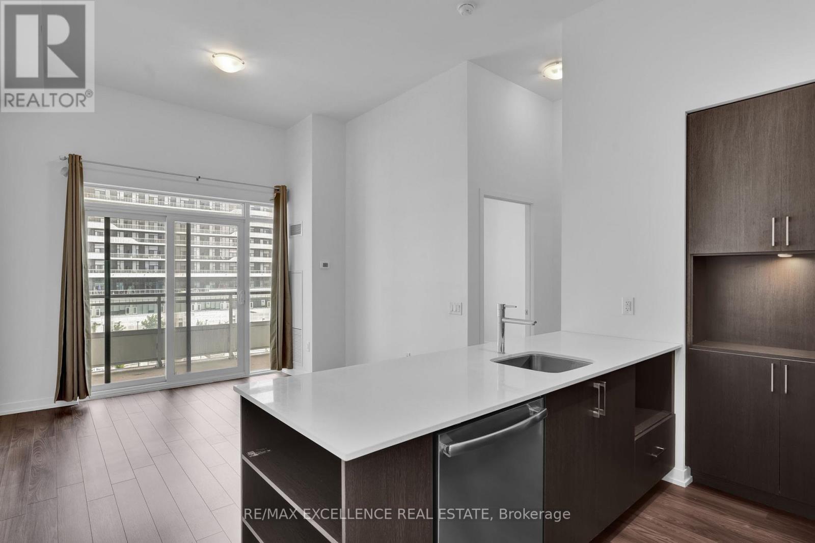 509 - 2560 Eglinton Avenue W, Mississauga, Ontario  L5M 0Y3 - Photo 7 - W12724720