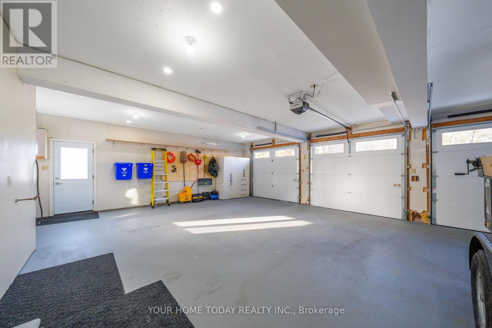 27 Chantelay Crescent, Halton Hills, Ontario  L7G 4S5 - Photo 40 - W12724742