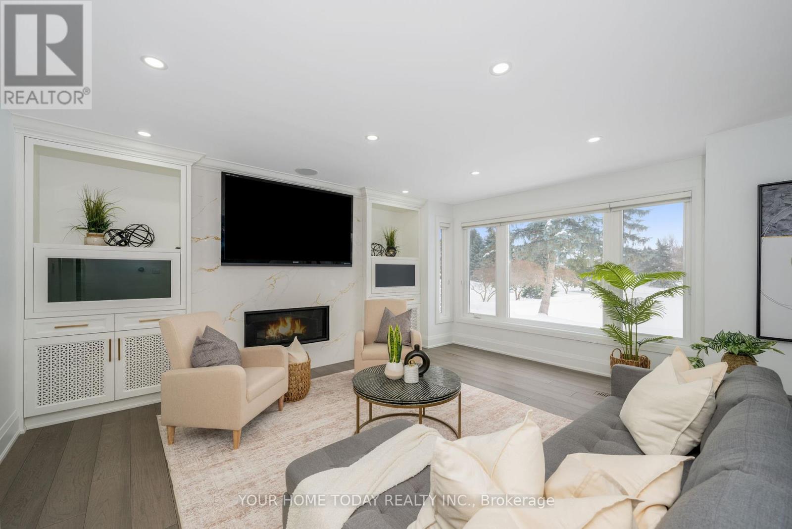 27 Chantelay Crescent, Halton Hills, Ontario  L7G 4S5 - Photo 8 - W12724742