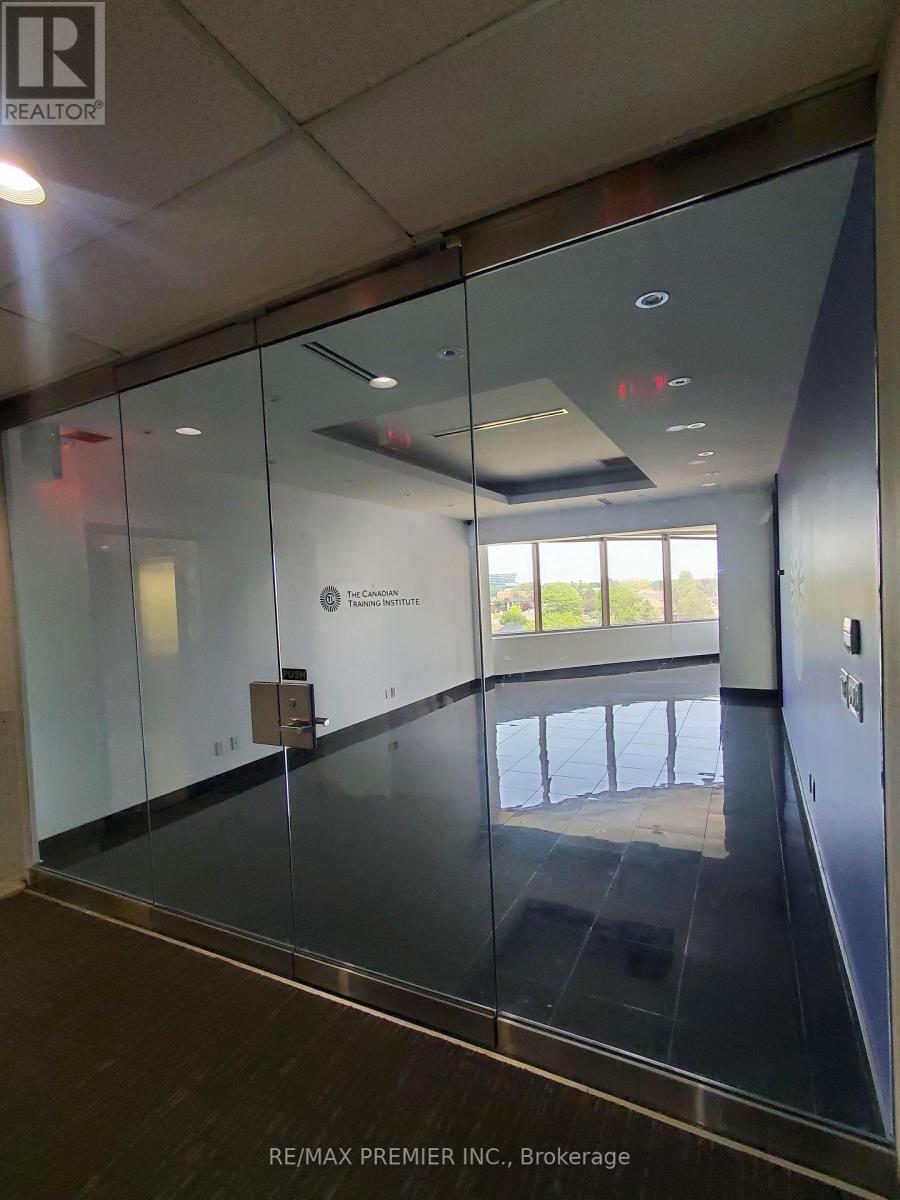 500a - 3200 Dufferin Street, Toronto, Ontario  M6A 2T3 - Photo 6 - W12724748