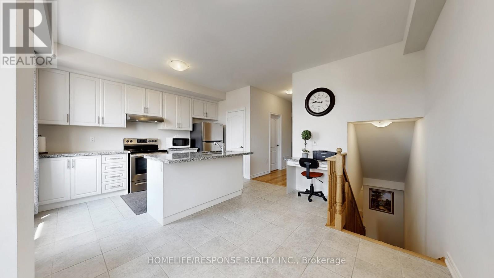 32 Vestry Way, Brampton, Ontario  L5P 4N7 - Photo 12 - W12724764