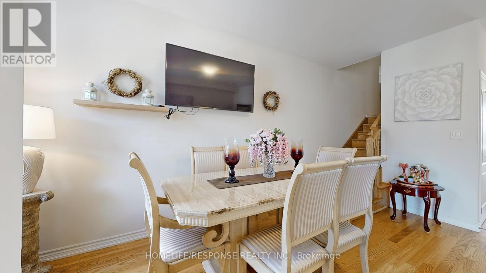 32 Vestry Way, Brampton, Ontario  L5P 4N7 - Photo 8 - W12724764