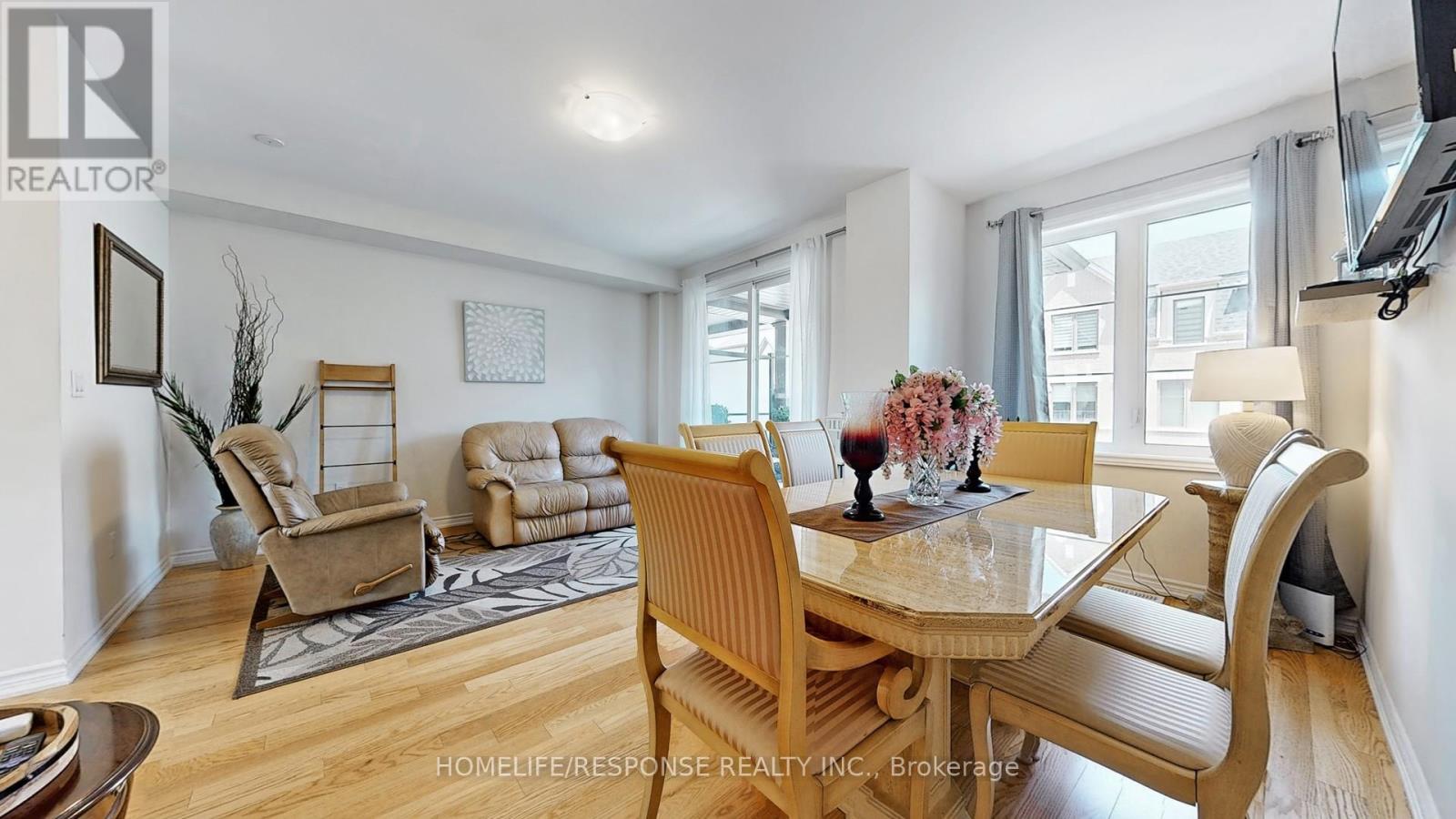 32 Vestry Way, Brampton, Ontario  L5P 4N7 - Photo 9 - W12724764