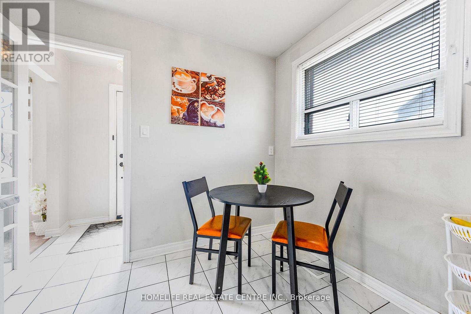 78 Northwood Drive, Brampton, Ontario  L6X 2L2 - Photo 11 - W12724780