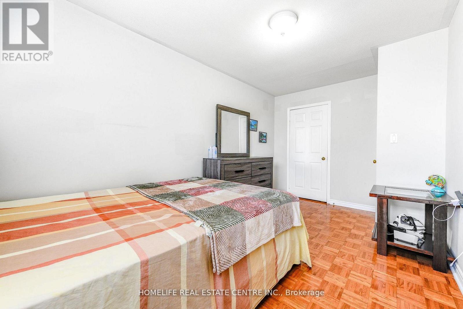 78 Northwood Drive, Brampton, Ontario  L6X 2L2 - Photo 16 - W12724780