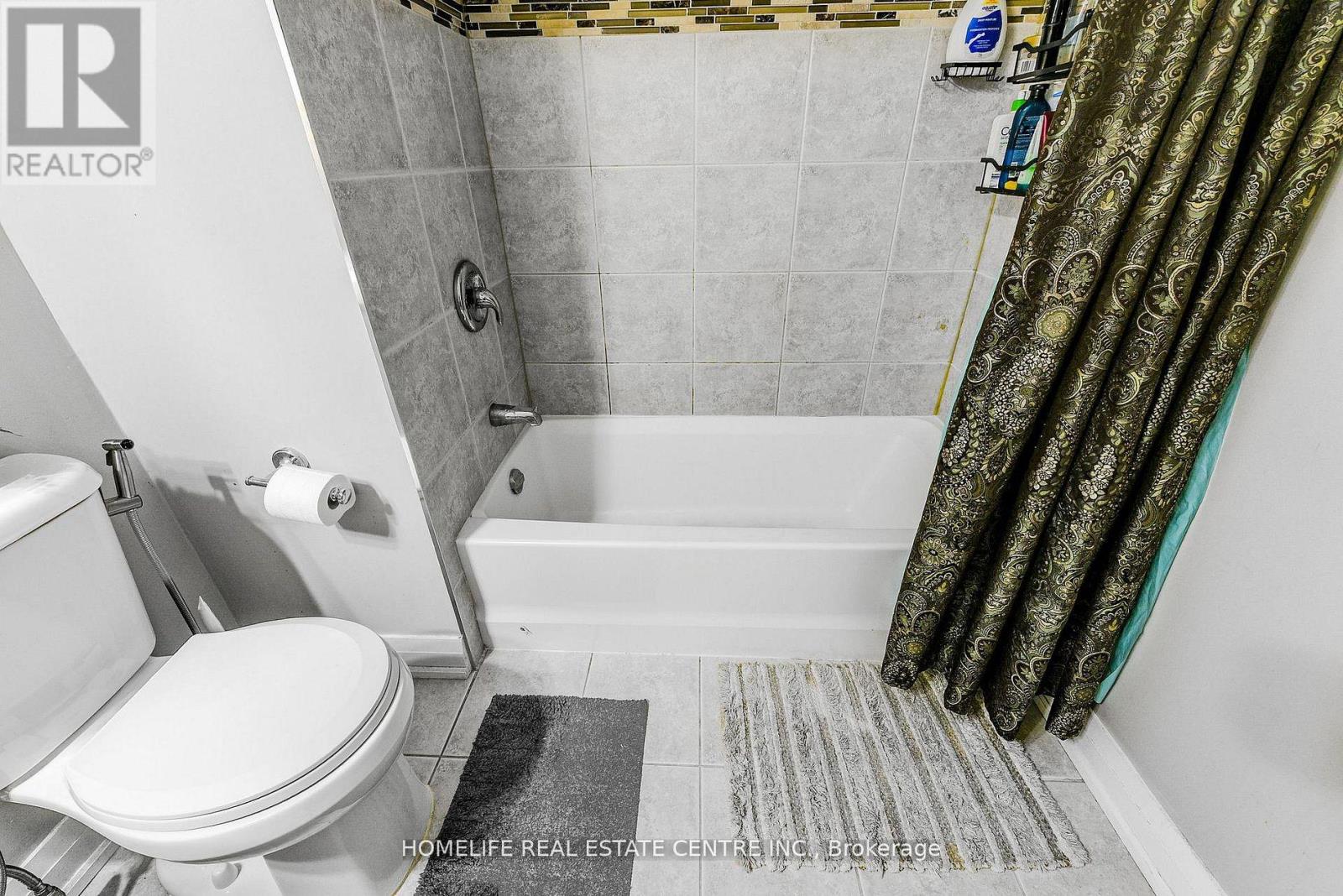 78 Northwood Drive, Brampton, Ontario  L6X 2L2 - Photo 24 - W12724780