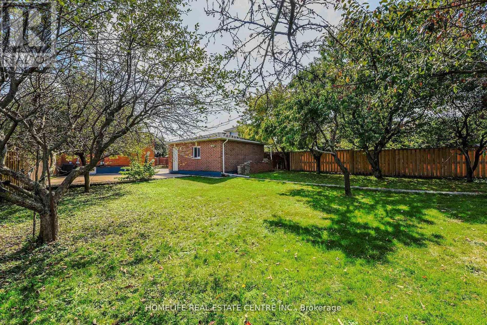 78 Northwood Drive, Brampton, Ontario  L6X 2L2 - Photo 28 - W12724780