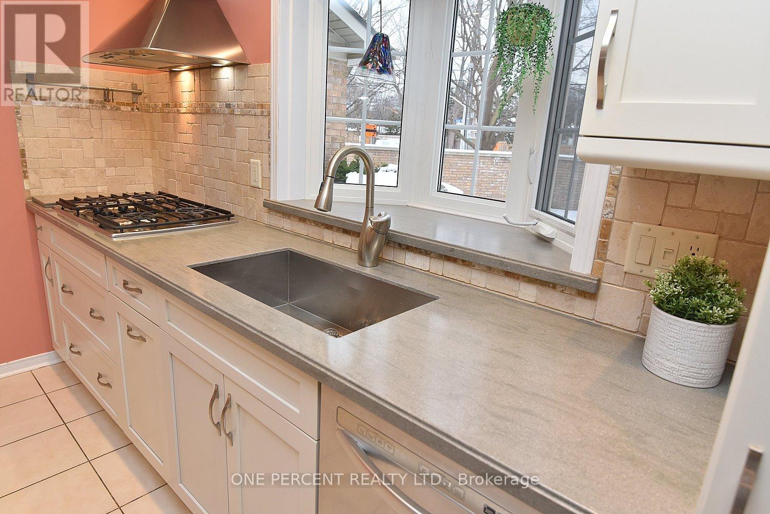 1 - 3333 New Street, Burlington, Ontario  L7N 1N1 - Photo 12 - W12724786