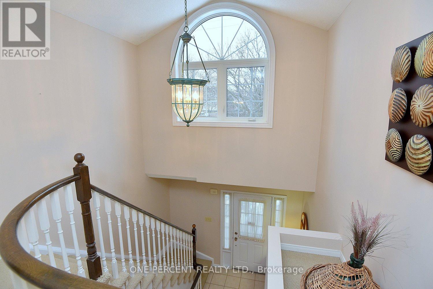 1 - 3333 New Street, Burlington, Ontario  L7N 1N1 - Photo 3 - W12724786