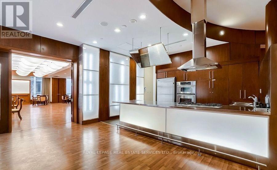 1903 - 3880 Duke Of York Boulevard, Mississauga, Ontario  L5B 4M7 - Photo 18 - W12724828