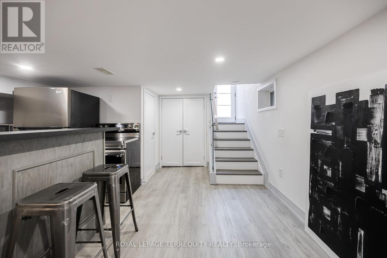 Bsmt - 668 Indian Road, Toronto, Ontario  M6P 2C9 - Photo 4 - W12724836