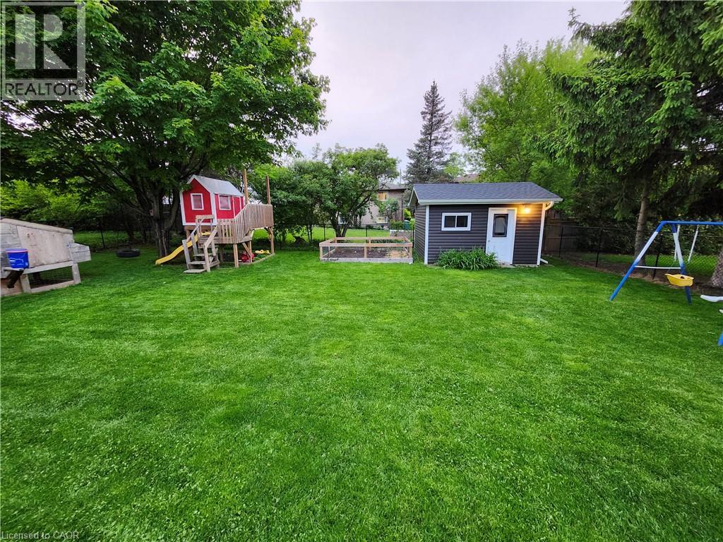 354 Forestlawn Road, Waterloo, Ontario  N2K 3A5 - Photo 39 - 40798504