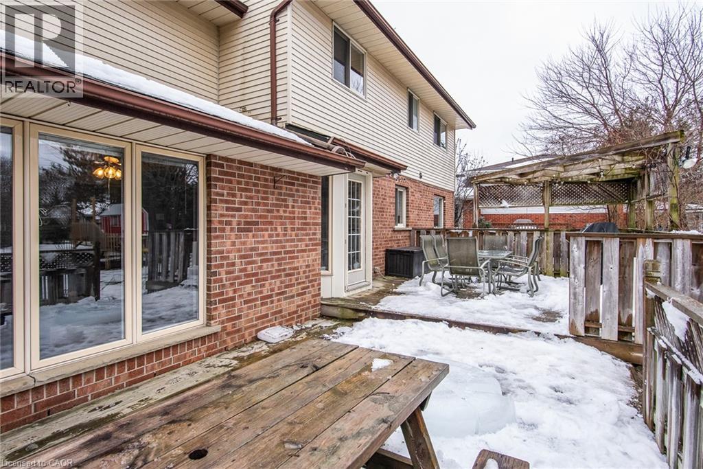 354 Forestlawn Road, Waterloo, Ontario  N2K 3A5 - Photo 38 - 40798504