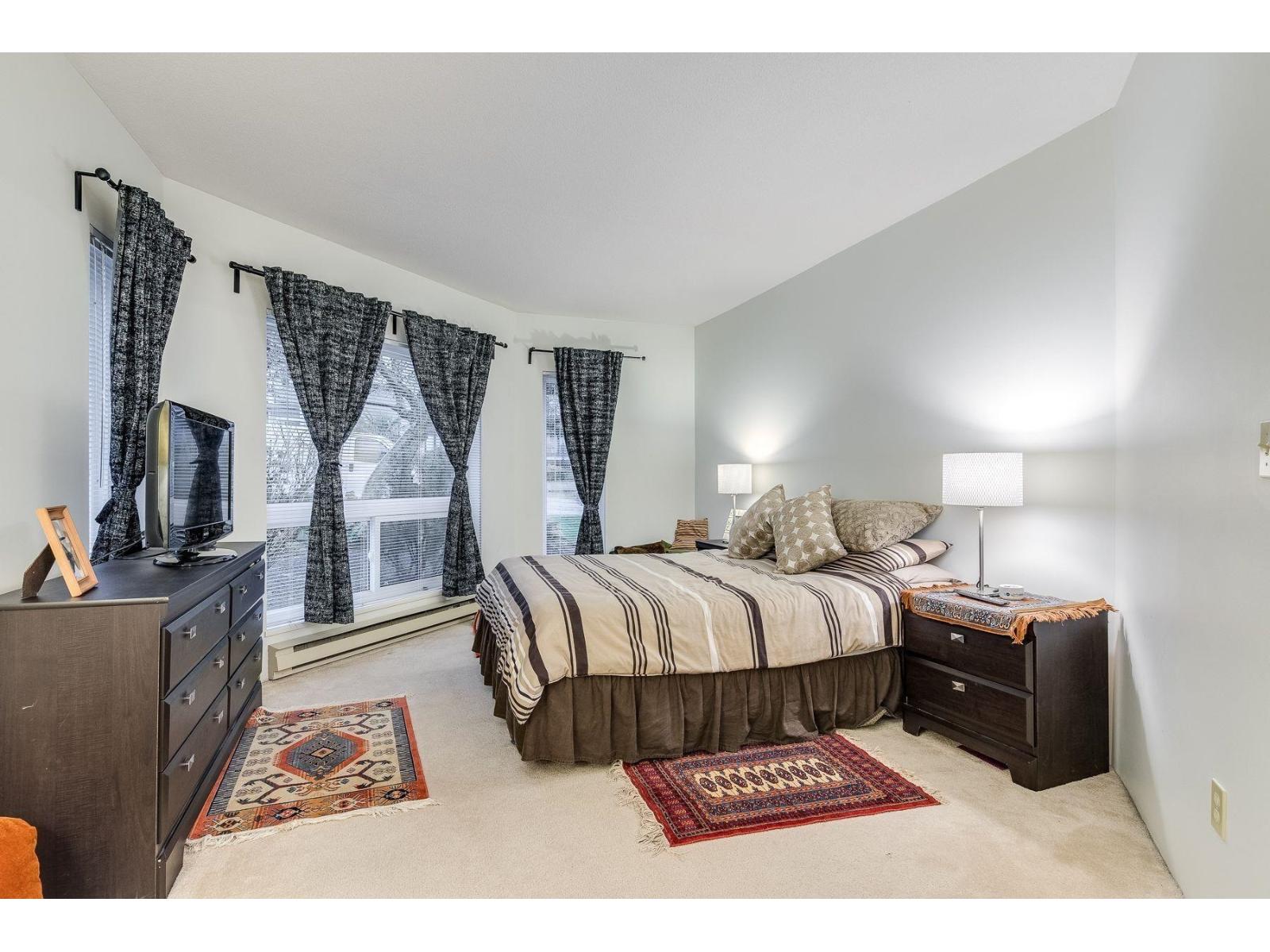 207 1255 Best Street, White Rock, British Columbia  V4B 4E1 - Photo 8 - R3082162