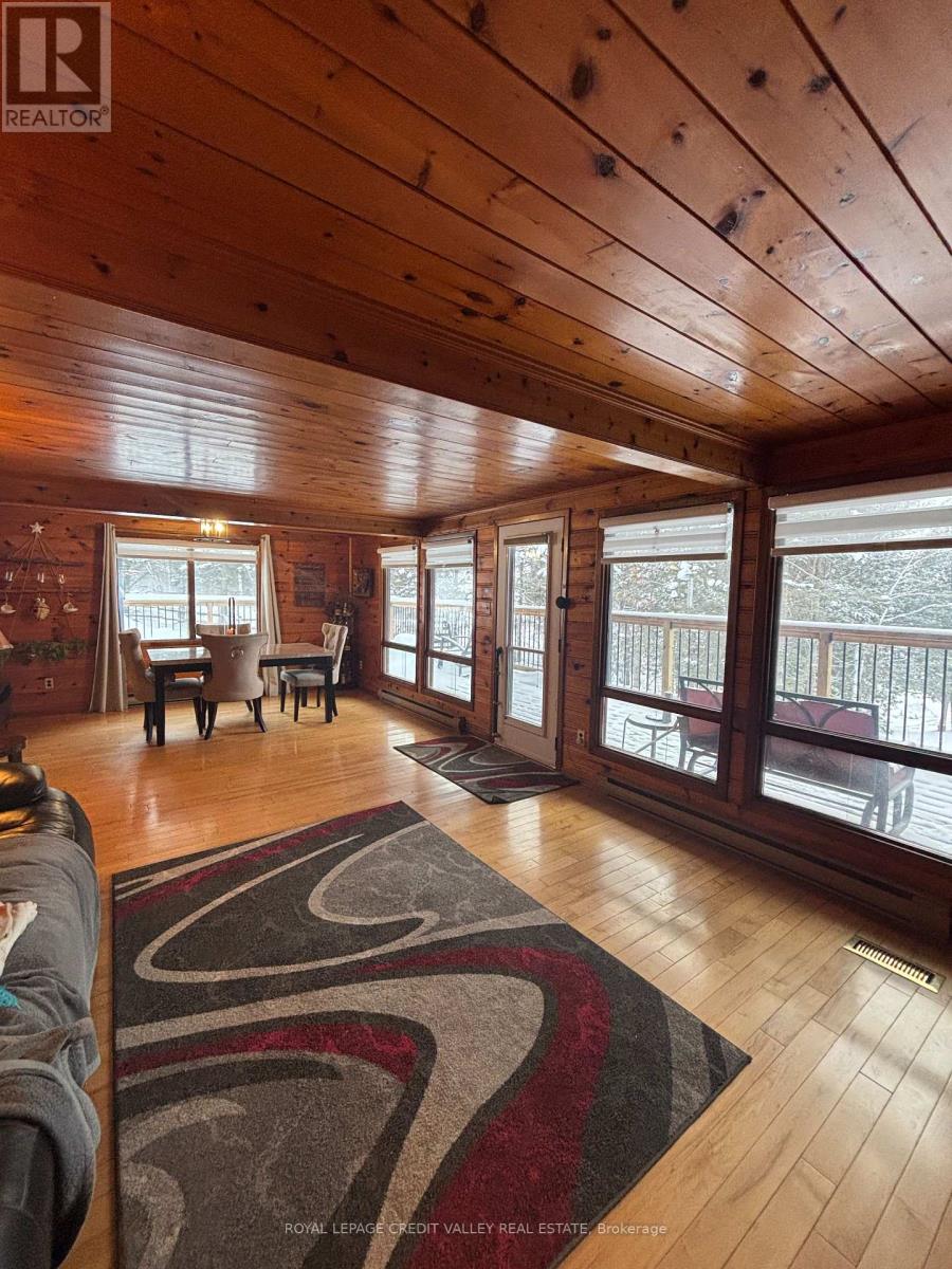 992 South Baptiste Lake Road, Hastings Highlands, Ontario  K0L 1C0 - Photo 15 - X12724702