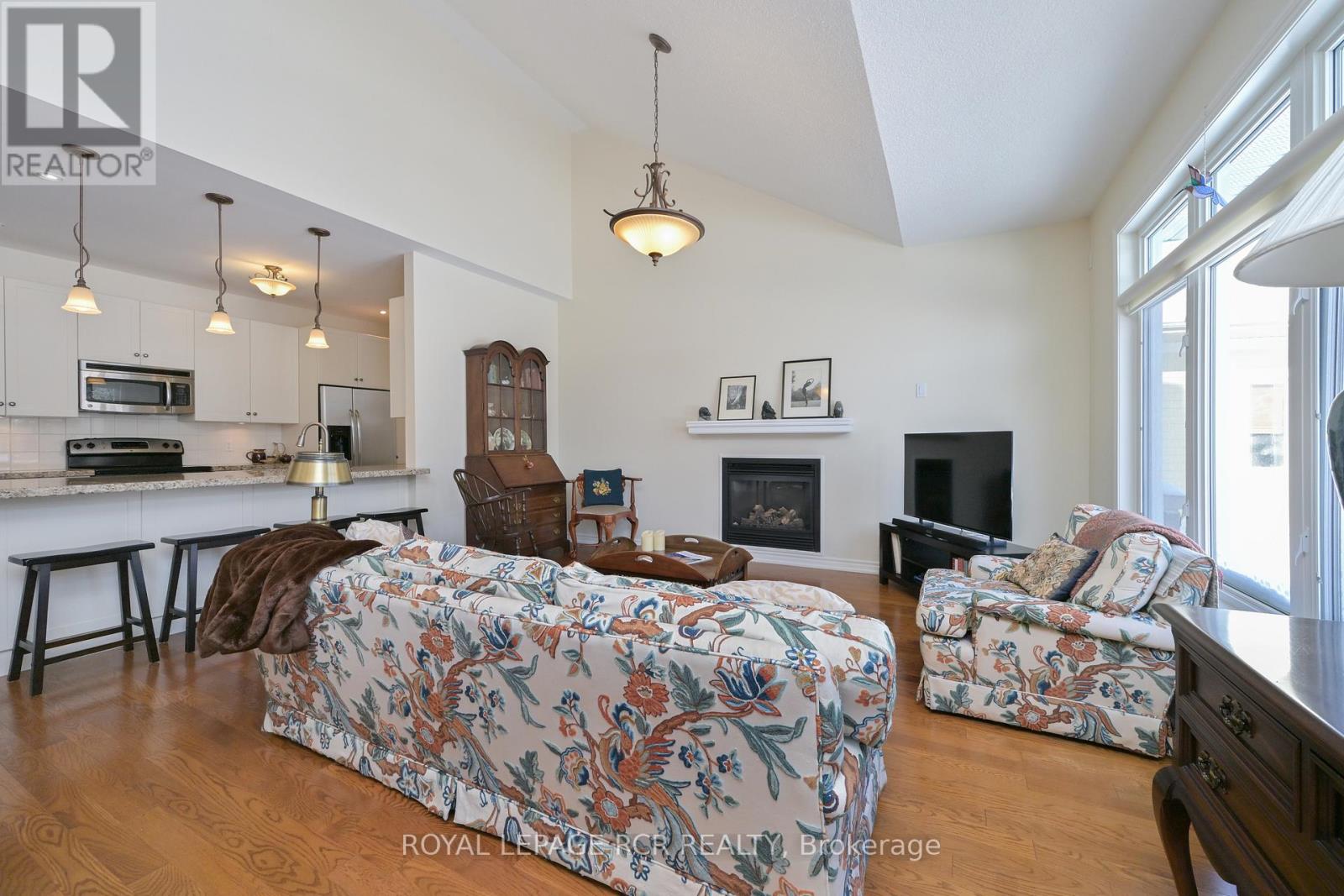 94 - 200 Kingfisher Drive, Mono, Ontario  L9W 6G6 - Photo 13 - X12724728