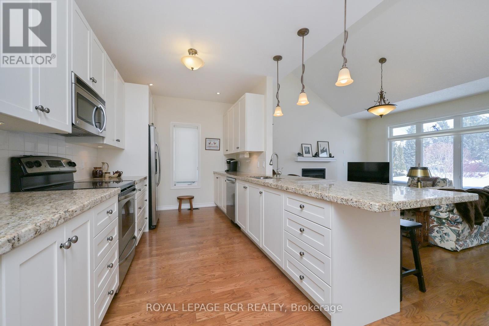 94 - 200 Kingfisher Drive, Mono, Ontario  L9W 6G6 - Photo 8 - X12724728