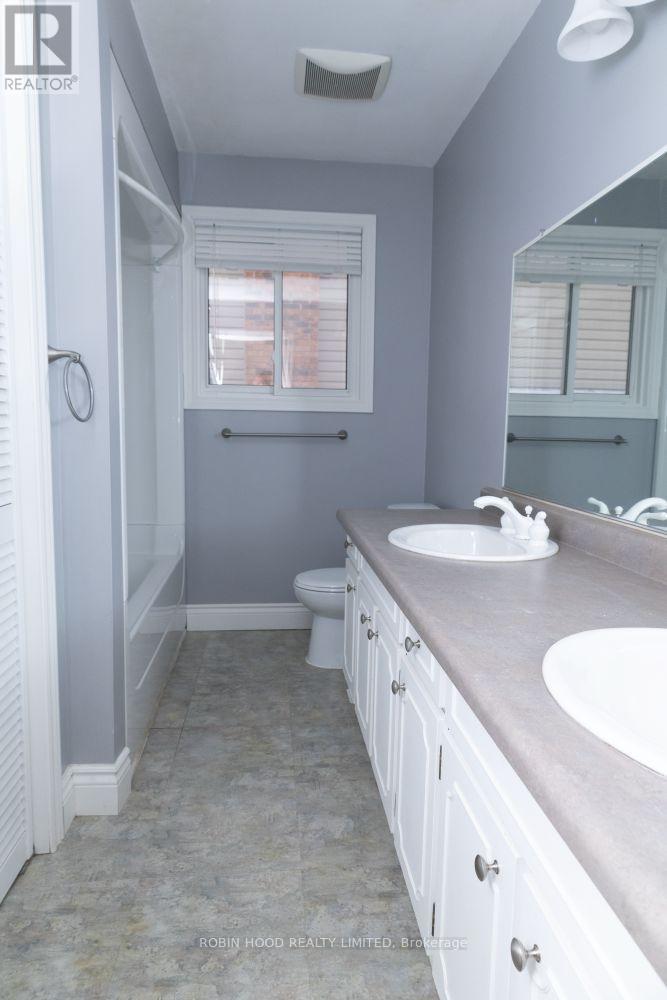 470 Thede Drive, Saugeen Shores, Ontario  N0H 2C4 - Photo 19 - X12724746