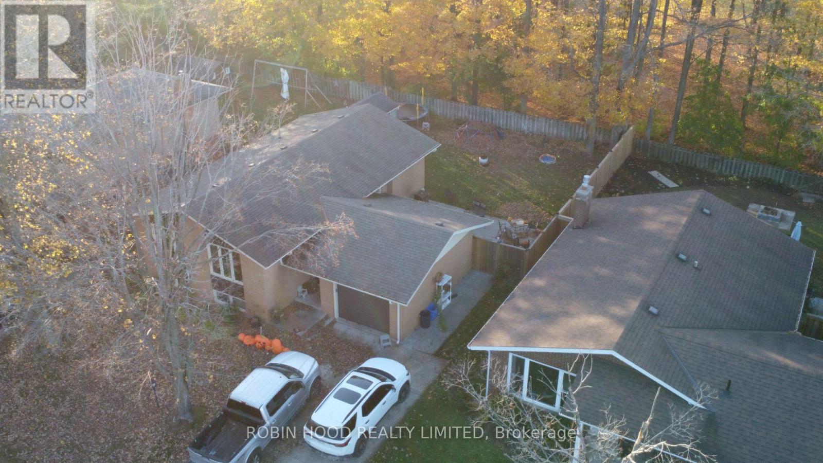 470 Thede Drive, Saugeen Shores, Ontario  N0H 2C4 - Photo 3 - X12724746