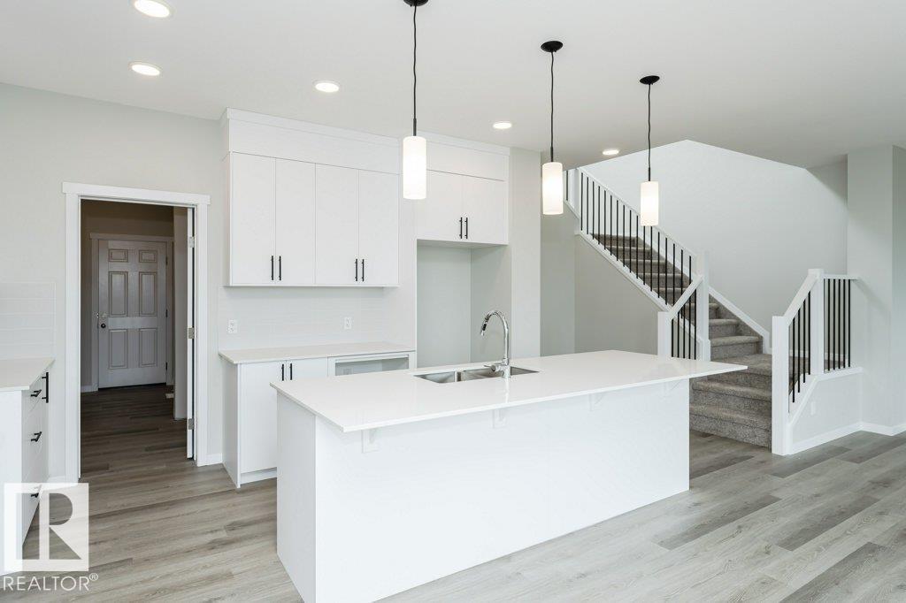 3945 Wren Lo Nw, Edmonton, Alberta  T5S 0T1 - Photo 11 - E4470889