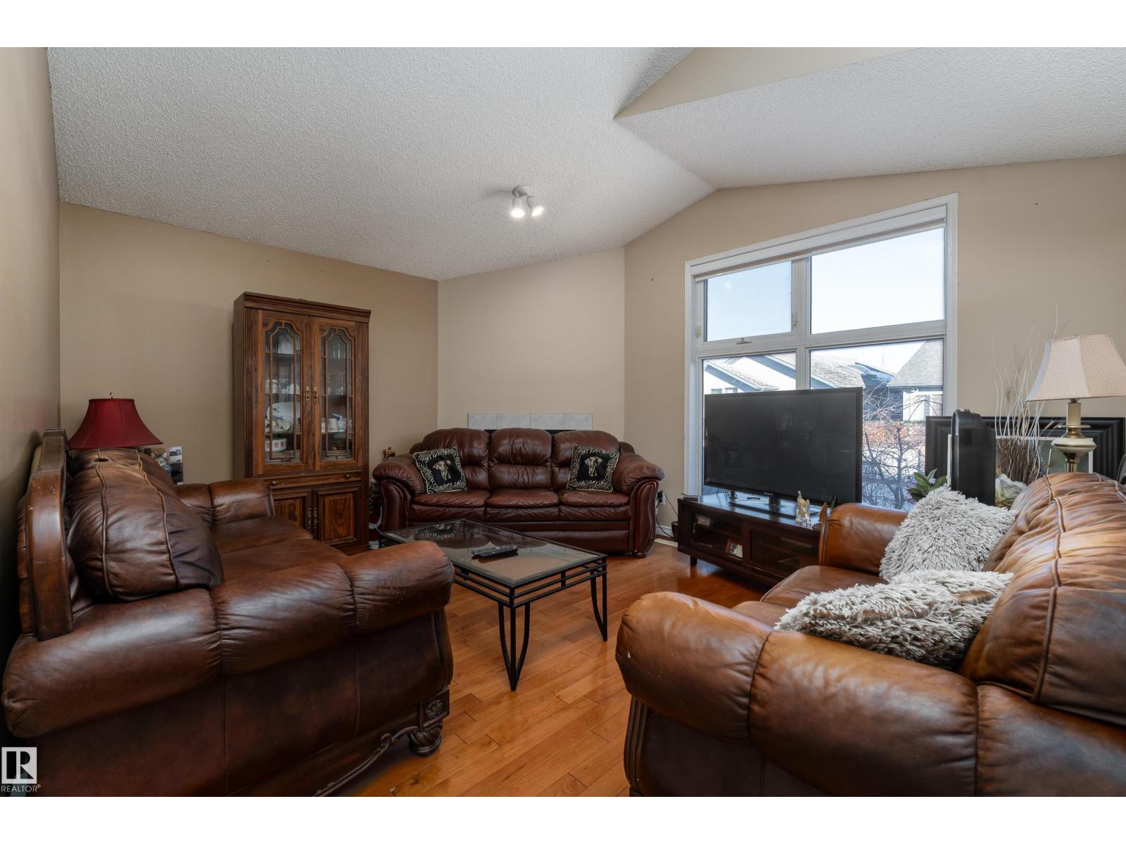 3769 23 St Nw, Edmonton, Alberta  T6T 1N8 - Photo 4 - E4470890