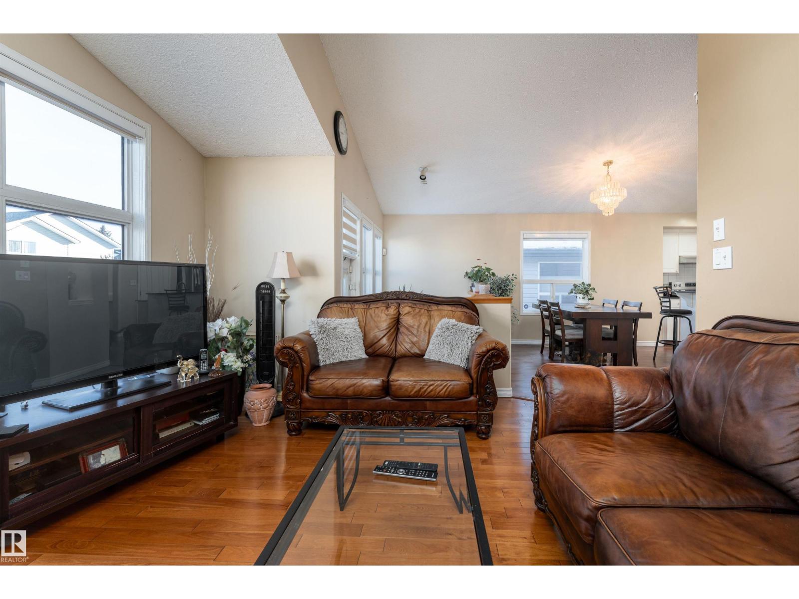 3769 23 St Nw, Edmonton, Alberta  T6T 1N8 - Photo 6 - E4470890