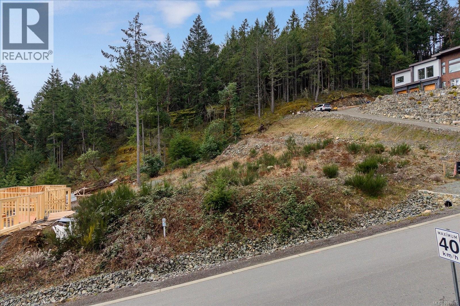 5055 Broad Ridge Pl, Lantzville, British Columbia  V0R 2H0 - Photo 6 - 1023976