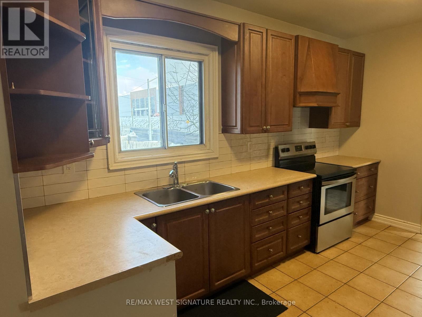 2984 King Road, King, Ontario  L7B 1L6 - Photo 2 - N12724756