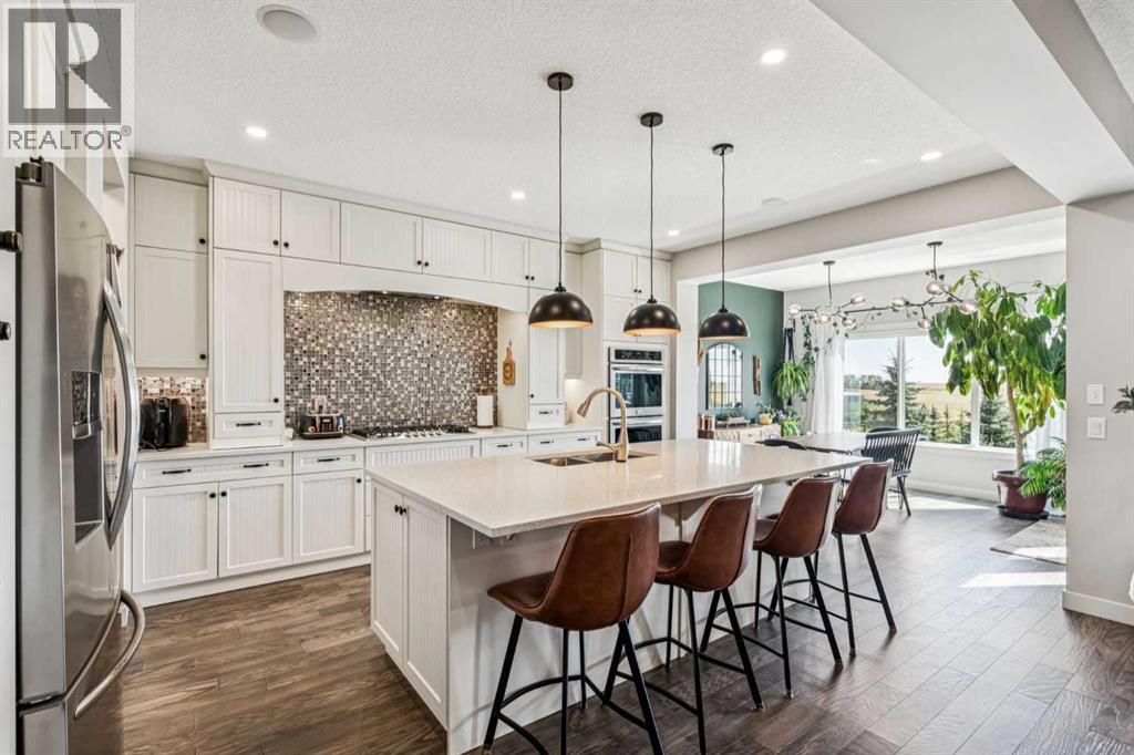 325 Kinniburgh Cove, Chestermere, Alberta  T1X 0Y7 - Photo 5 - A2281235
